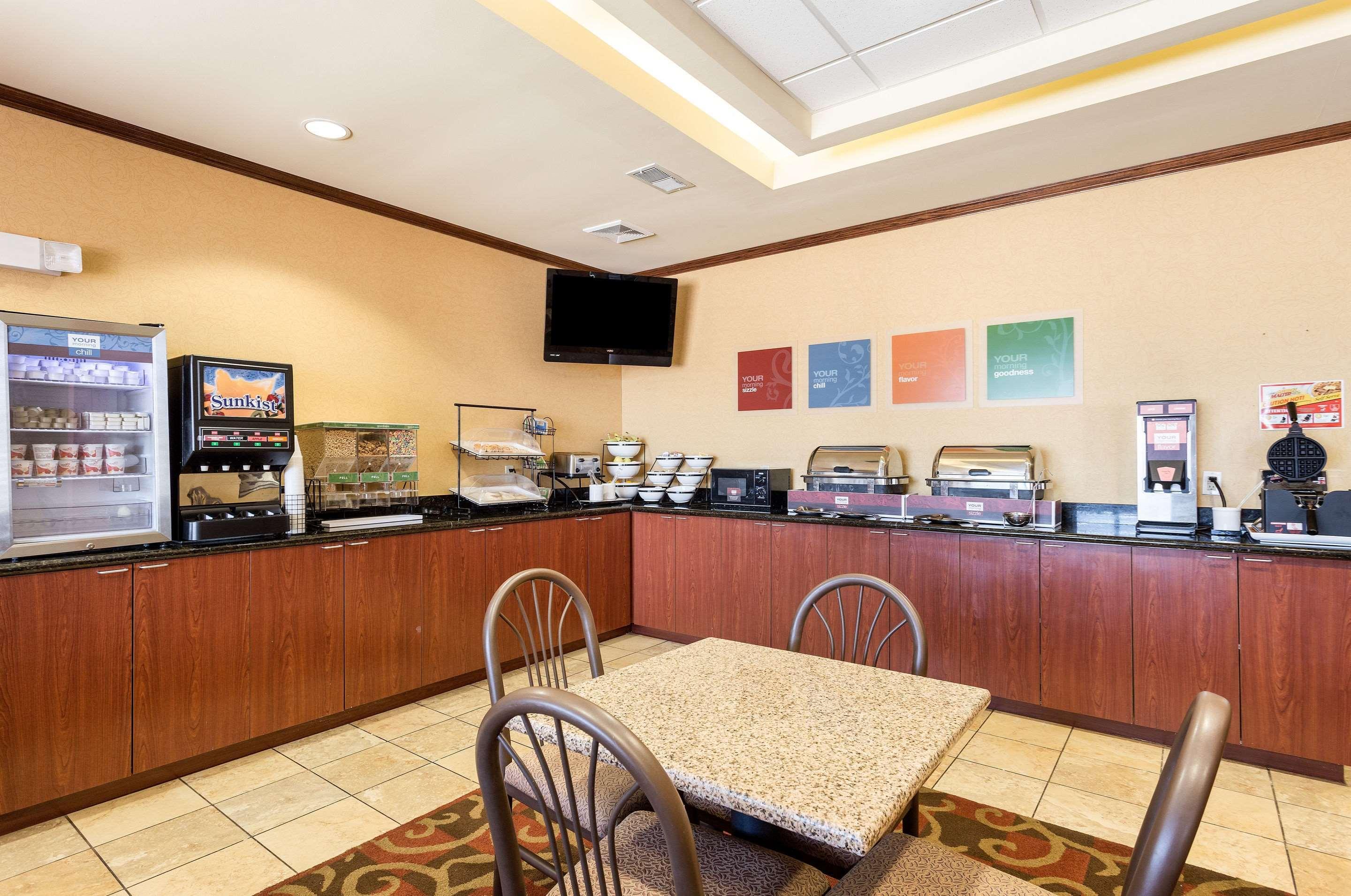 Comfort Inn & Suites Blytheville Eksteriør billede