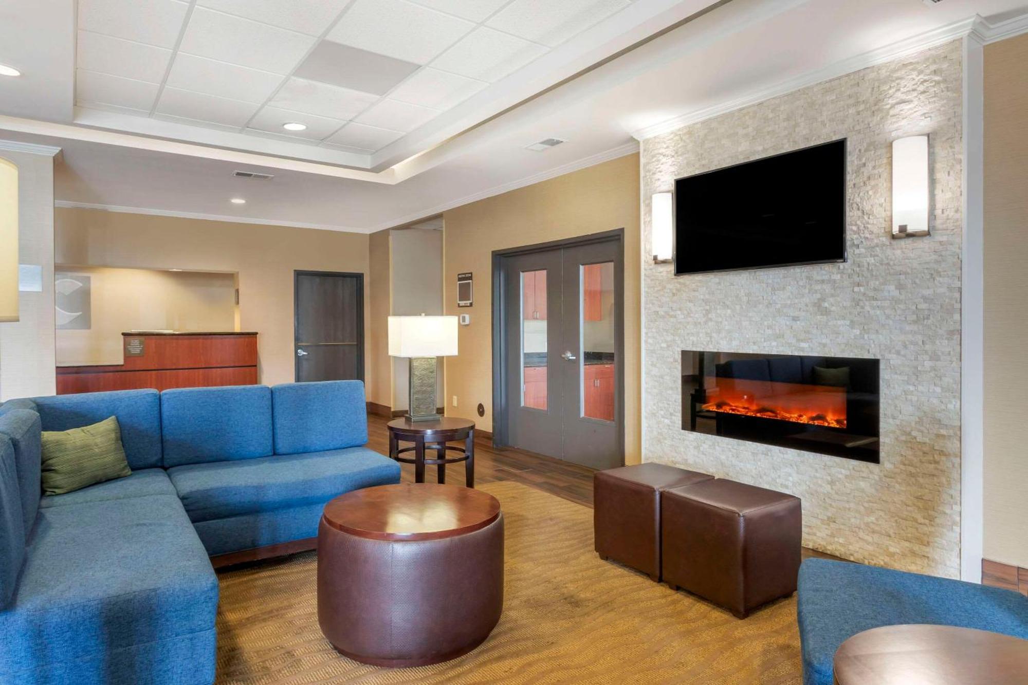 Comfort Inn & Suites Blytheville Eksteriør billede